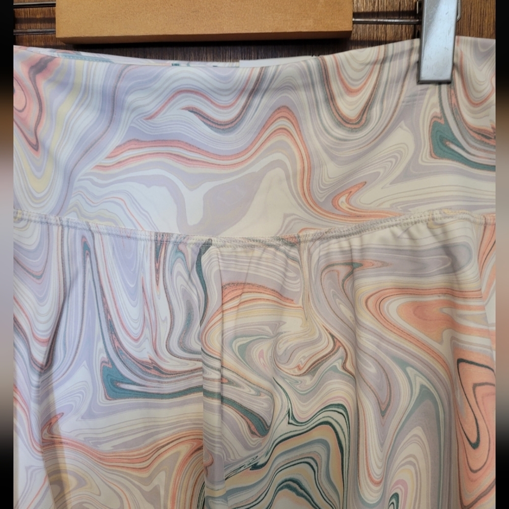 NWT Old Navy Patterned Skort - Picture 2 of 5